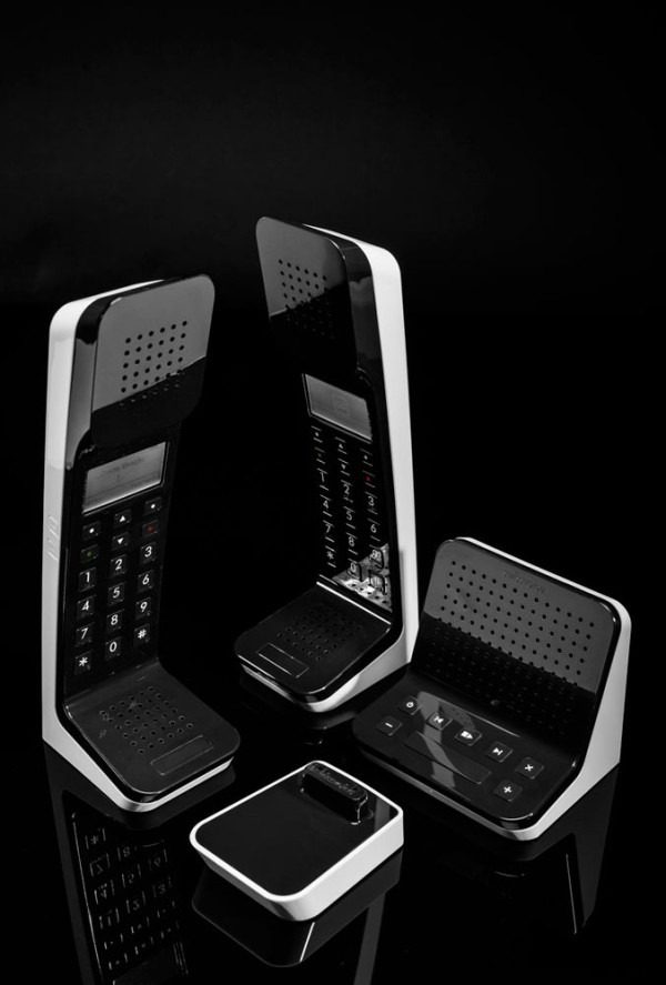 Swissvoice-L7-Detraform-Phone-4-600x887